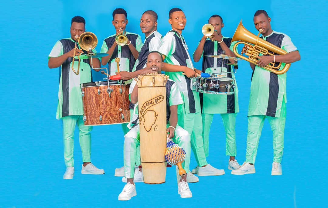 Alouwassio Brass Band 